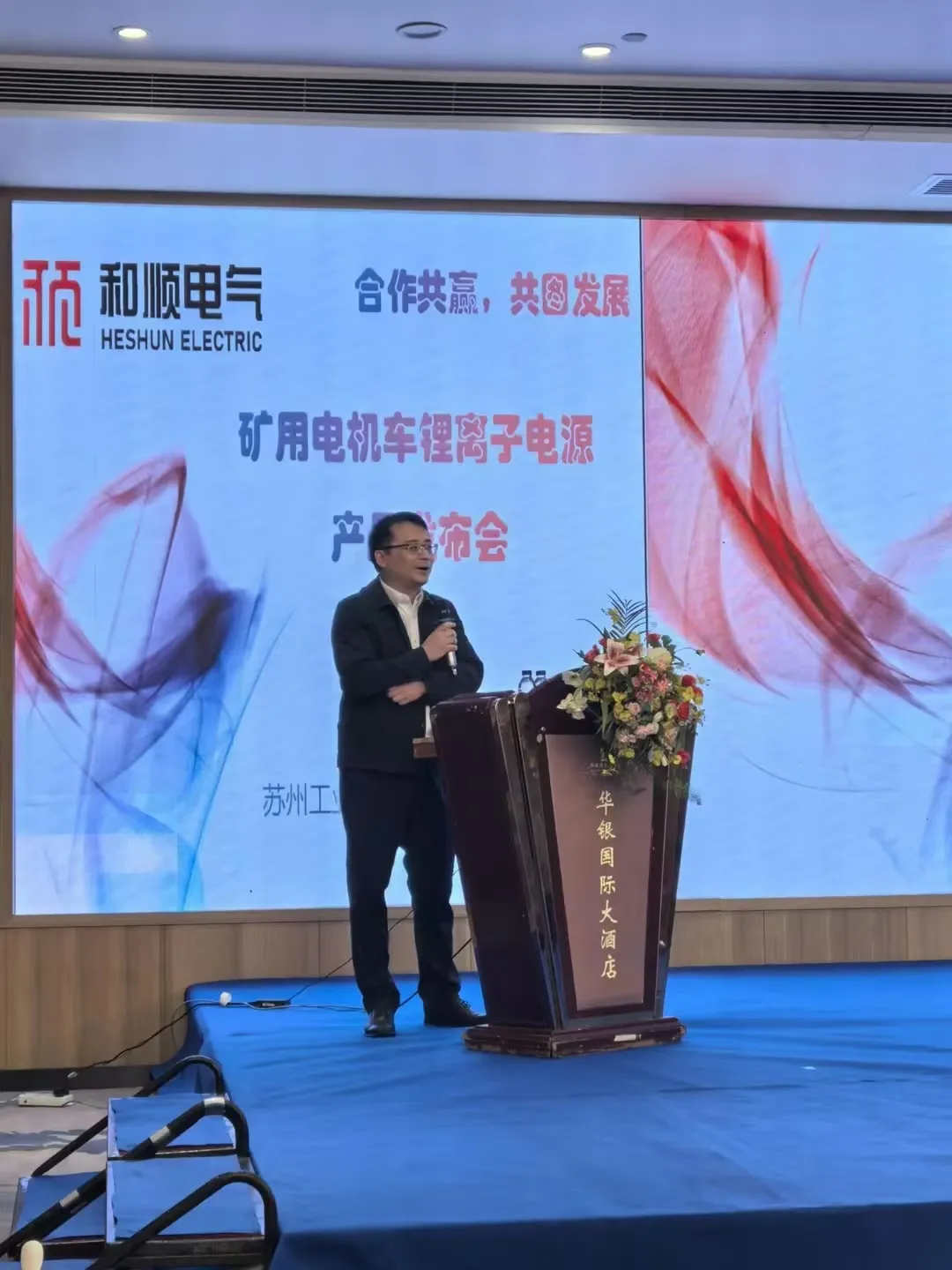 摩天-CBA新赛季将增添注册窗口期 改换外助不限次数_篮球_体育_